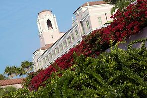 The Vinoy Renaissance Resort & Golf Club